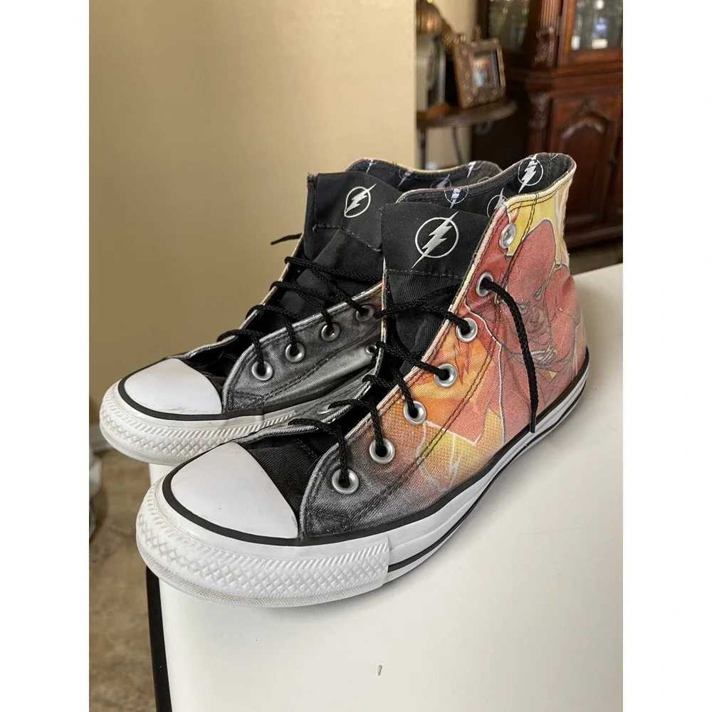 Converse DC Comics Flash High Top Sneakers Mens 6 Womens 8 Graphic - Picture 5 of 9